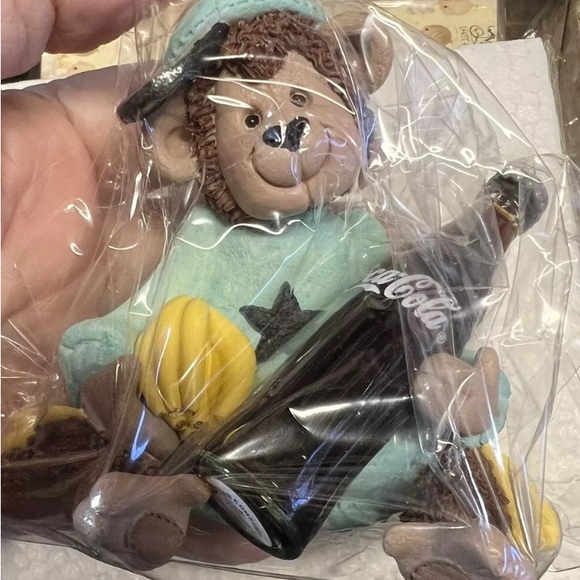 COCA-COLA 🐵 Monkey "Bottle Buddies" FIGURINE! 2000 Issue! Brand New In Box! - Picture 15 of 16